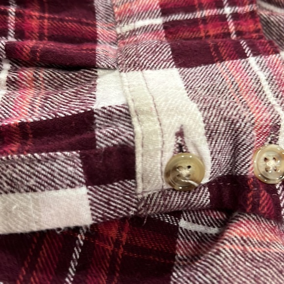 Polly & Esther Womens Button up Shirt Small - Picture 5 of 5